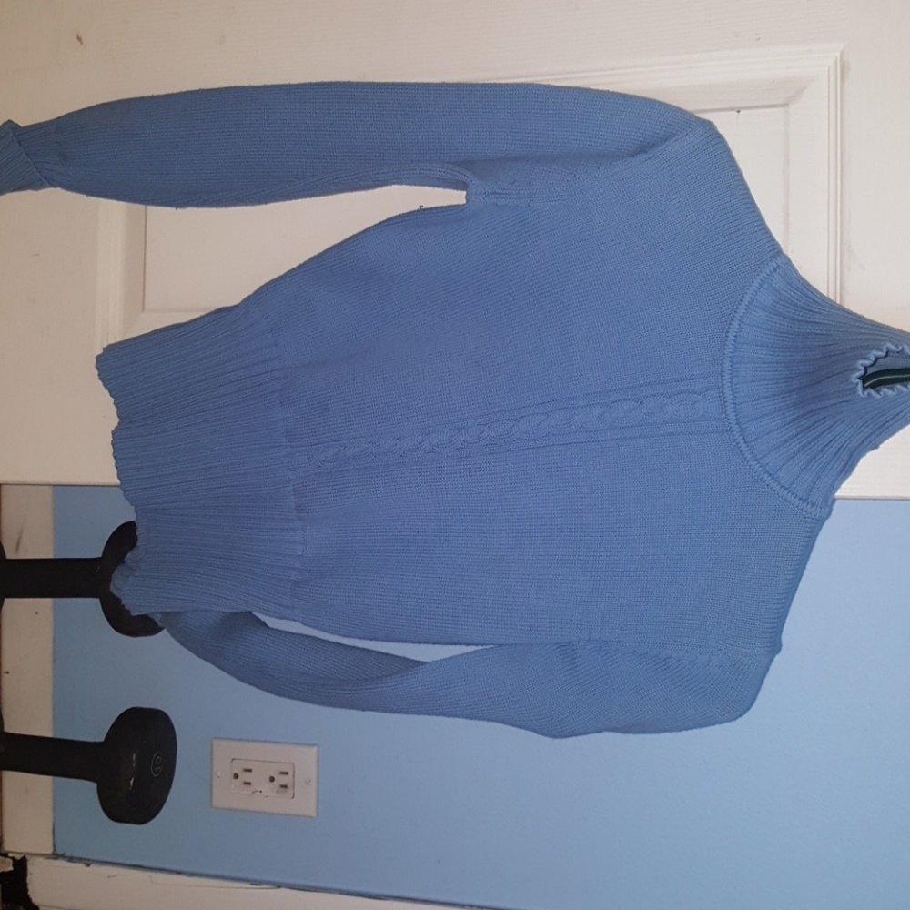 DON'T MISS THIS SALE Tommy Hilfiger Sweater